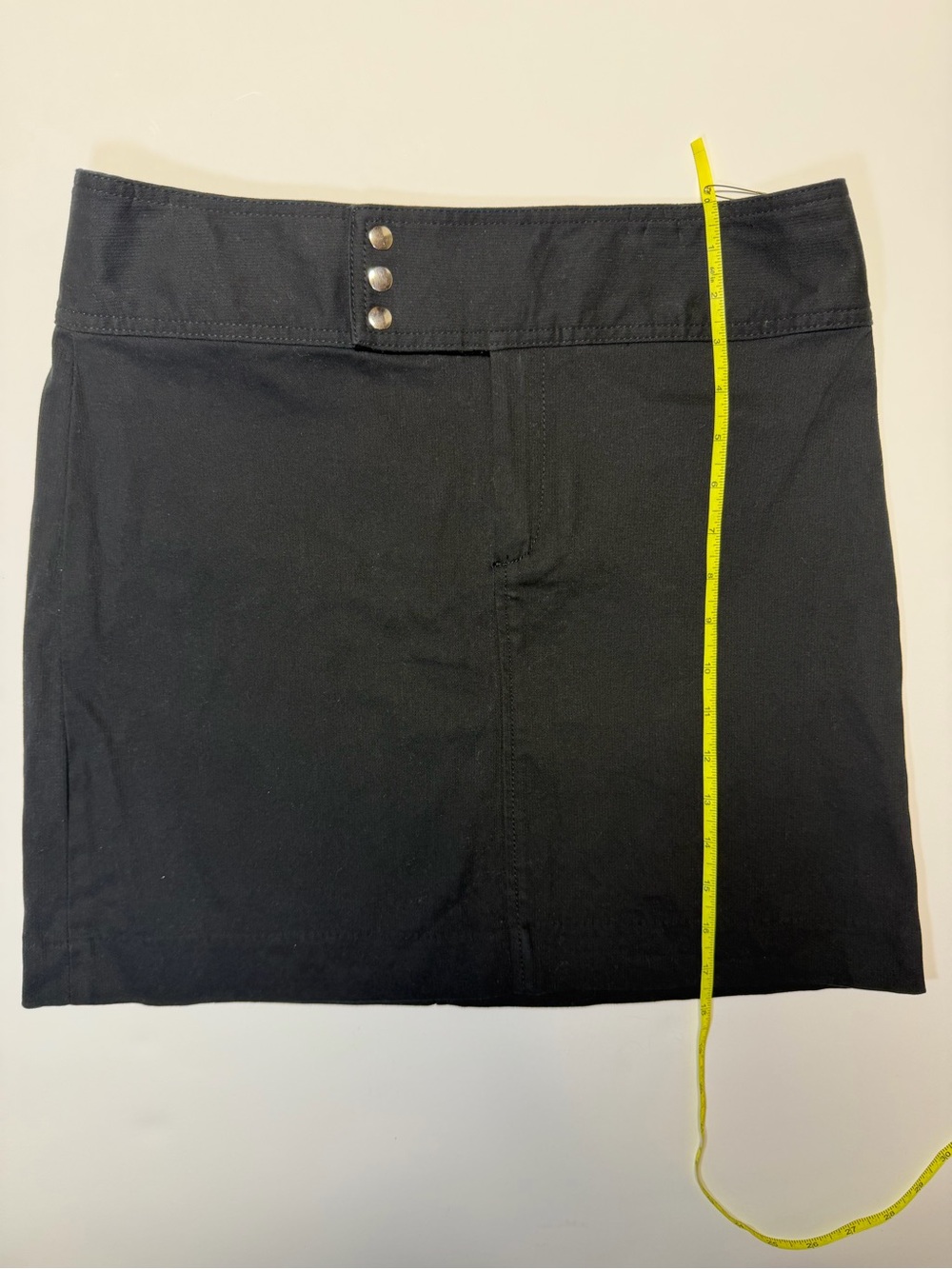 VTG Banana Republic Stretch Black Skirt with Snap Waist - Picture 3 of 6